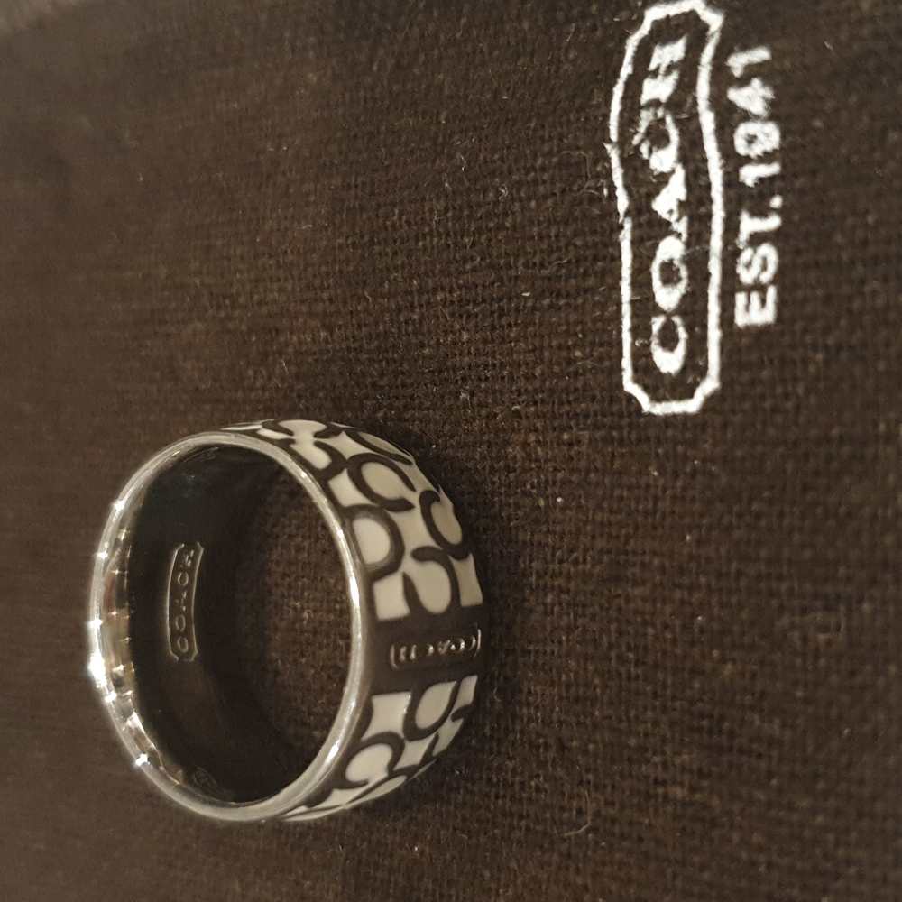 Coach ring